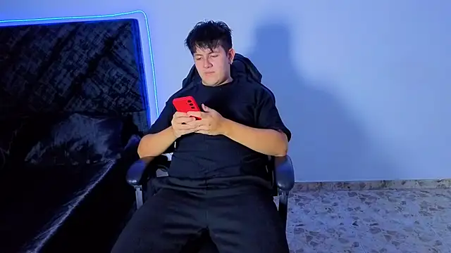 Snapshot of Ryan_Doretti chatting on December 20, 2025, 2:07 am Ryan Doretti online show from December 20, 2025, 2:07 am