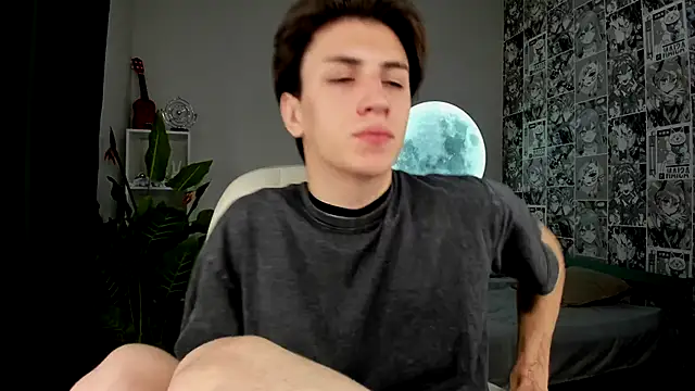 Oliver Starboy online show from September 9, 2025, 7:52 am