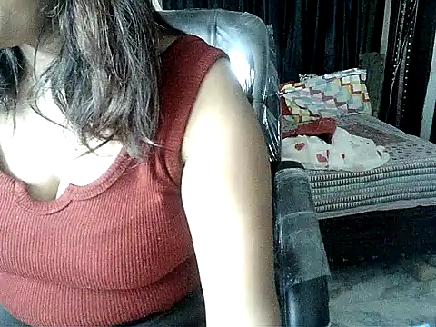 Snapshot of Anaconda-Mall chatting on September 17, 2025, 3:03 pm Anaconda-Mall online show from September 17, 2025, 3:03 pm