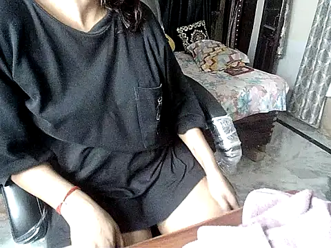 Snapshot of Anaconda-Mall chatting on September 21, 2025, 7:37 pm Anaconda-Mall online show from September 21, 2025, 7:37 pm