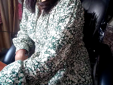 Snapshot of Anaconda-Mall chatting on October 22, 2025, 4:51 pm Anaconda-Mall online show from October 22, 2025, 4:51 pm