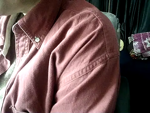 Anaconda-Mall online show from December 1, 2025, 6:24 pm