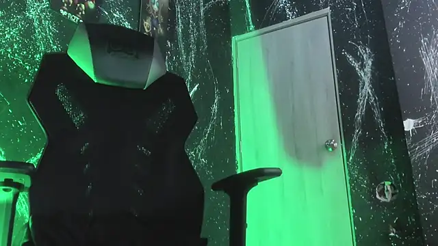 ReyBigx online show from October 4, 2025, 4:21 am