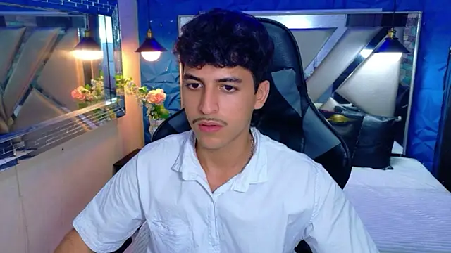 Snapshot of Alan_Del_Reyx chatting on February 11, 2026, 6:35 pm Alan Del Reyx online show from February 11, 2026, 6:35 pm