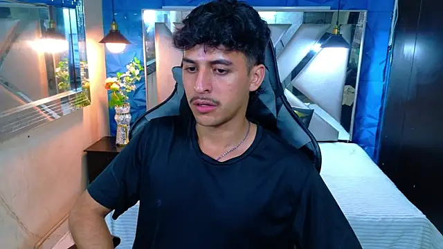 Snapshot of Alan_Del_Reyx chatting on March 6, 2026, 2:24 pm Alan Del Reyx online show from March 6, 2026, 2:24 pm