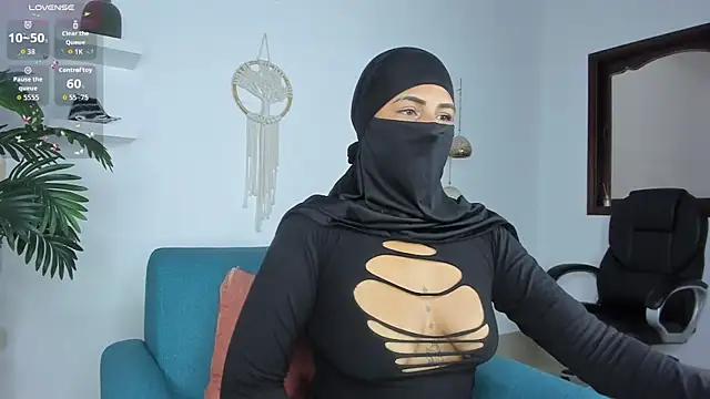 Snapshot of zali_mahamed chatting on September 17, 2025, 9:33 am zali mahamed online show from September 17, 2025, 9:33 am