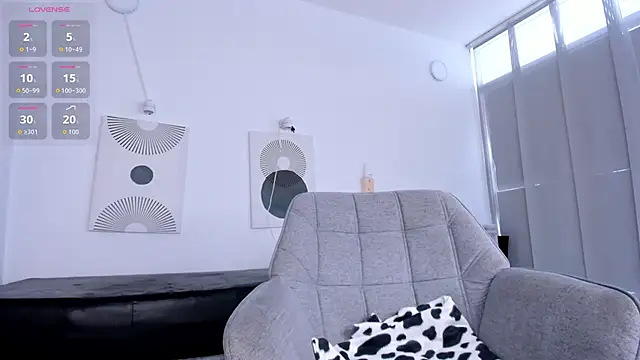 shaza khalan online show from October 10, 2025, 2:27 pm