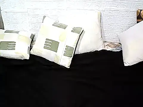 Snapshot of xxhottinybabe chatting on January 8, 2026, 2:19 pm xxhottinybabe online show from January 8, 2026, 2:19 pm