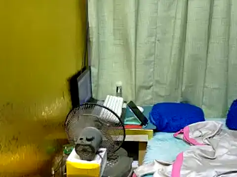 xxloveheart online show from July 3, 2026, 8:59 pm