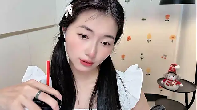 Rosalind xixi online show from April 23, 2026, 3:30 am