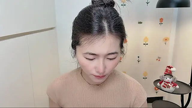 Rosalind xixi online show from May 1, 2026, 1:10 am
