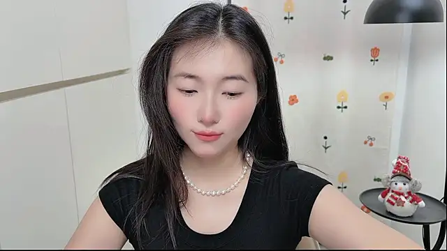 Snapshot of Rosalind_xixi chatting on May 13, 2026, 2:53 am Rosalind xixi online show from May 13, 2026, 2:53 am