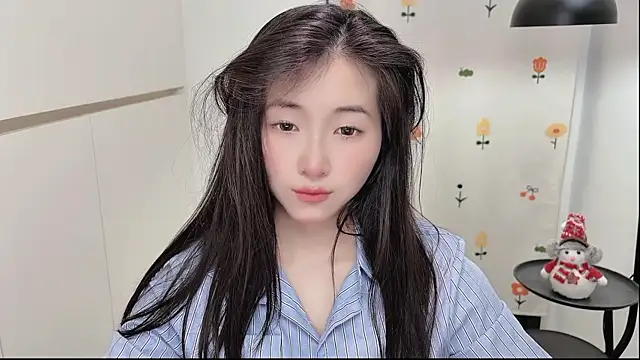 Snapshot of Rosalind_xixi chatting on May 21, 2026, 3:13 am Rosalind xixi online show from May 21, 2026, 3:13 am