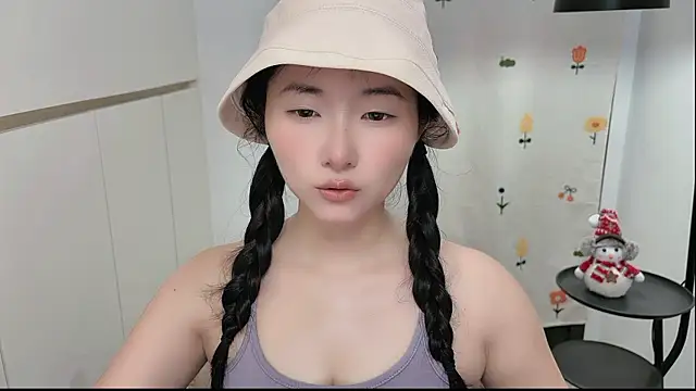 Snapshot of Rosalind_xixi chatting on May 23, 2026, 1:04 pm Rosalind xixi online show from May 23, 2026, 1:04 pm