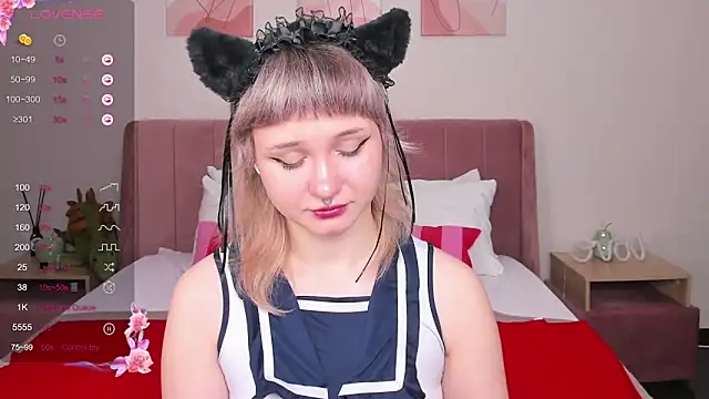 Tori Cutie online show from February 1, 2026, 12:09 am