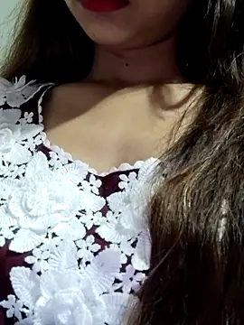 Snapshot of sana-5 chatting on February 8, 2026, 1:36 pm sana-5 online show from February 8, 2026, 1:36 pm