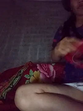 Snapshot of TinTin321 chatting on November 1, 2025, 8:33 pm TinTin321 online show from November 1, 2025, 8:33 pm