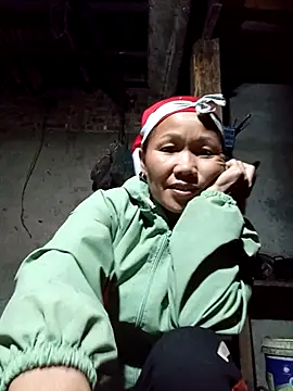 Snapshot of TinTin321 chatting on November 20, 2025, 10:59 am TinTin321 online show from November 20, 2025, 10:59 am