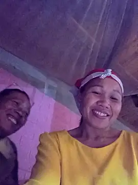 Snapshot of TinTin321 chatting on December 4, 2025, 1:42 pm TinTin321 online show from December 4, 2025, 1:42 pm