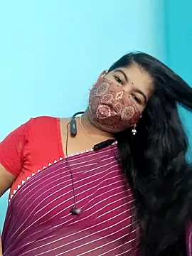 yelmaji91 online show from October 12, 2025, 4:22 am