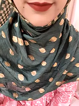 Snapshot of Indian-Aleena chatting on April 22, 2026, 6:05 am Indian-Aleena online show from April 22, 2026, 6:05 am