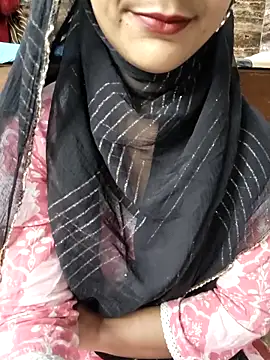 Snapshot of Indian-Aleena chatting on April 30, 2026, 6:03 pm Indian-Aleena online show from April 30, 2026, 6:03 pm