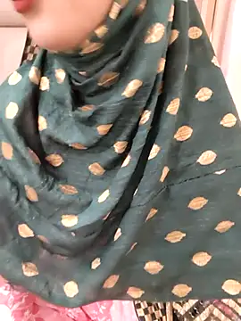 Snapshot of Indian-Aleena chatting on May 2, 2026, 6:18 am Indian-Aleena online show from May 2, 2026, 6:18 am