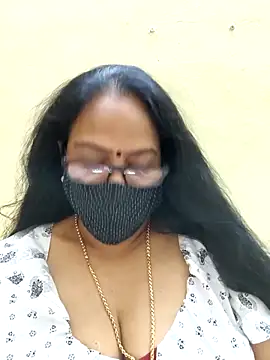 heera-rani online show from October 8, 2025, 1:20 pm