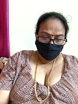 Snapshot of heera-rani chatting on February 14, 2026, 5:15 am heera-rani online show from February 14, 2026, 5:15 am