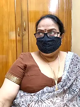 Snapshot of heera-rani chatting on February 21, 2026, 5:08 am heera-rani online show from February 21, 2026, 5:08 am