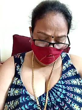 Snapshot of heera-rani chatting on March 21, 2026, 6:07 am heera-rani online show from March 21, 2026, 6:07 am