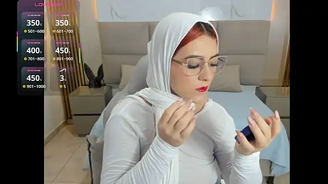 Nazly farhat online show from September 12, 2025, 2:00 am