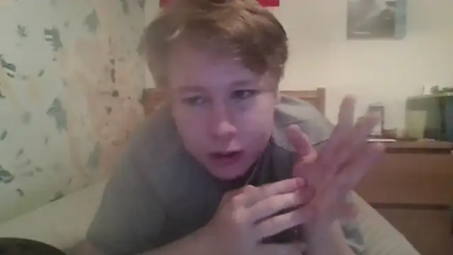 Snapshot of TomasCramp chatting on April 19, 2026, 11:31 am TomasCramp online show from April 19, 2026, 11:31 am