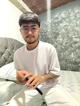 Snapshot of DanteRushh chatting on September 29, 2025, 8:24 pm DanteRushh online show from September 29, 2025, 8:24 pm