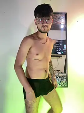 DanteRushh online show from March 19, 2026, 4:55 pm