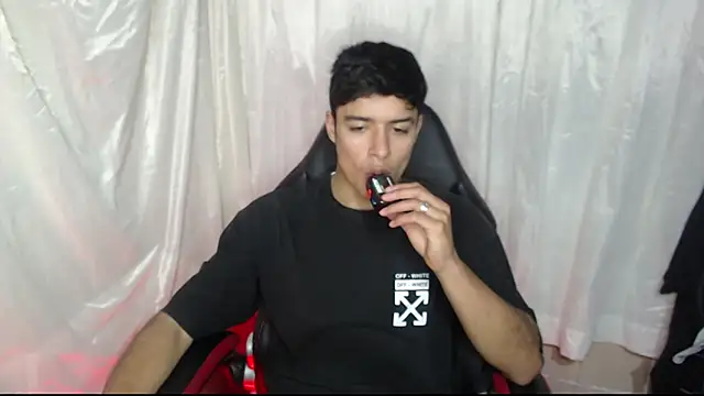 jacobbiker online show from December 3, 2025, 5:04 am