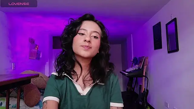 atenea dragon   online show from November 29, 2025, 9:18 pm