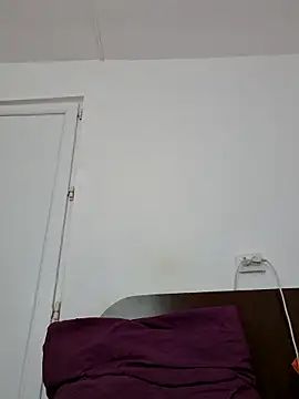 Snapshot of Vera_Elle chatting on May 8, 2026, 5:02 am Vera Elle online show from May 8, 2026, 5:02 am