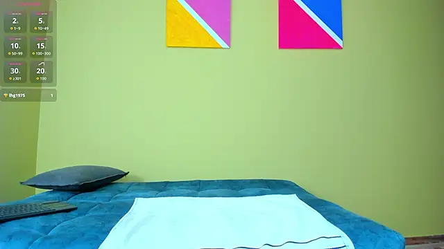 Snapshot of loreen_grey chatting on September 19, 2025, 8:09 pm loreen grey online show from September 19, 2025, 8:09 pm