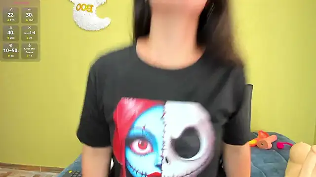 Snapshot of loreen_grey chatting on October 4, 2025, 6:06 pm loreen grey online show from October 4, 2025, 6:06 pm