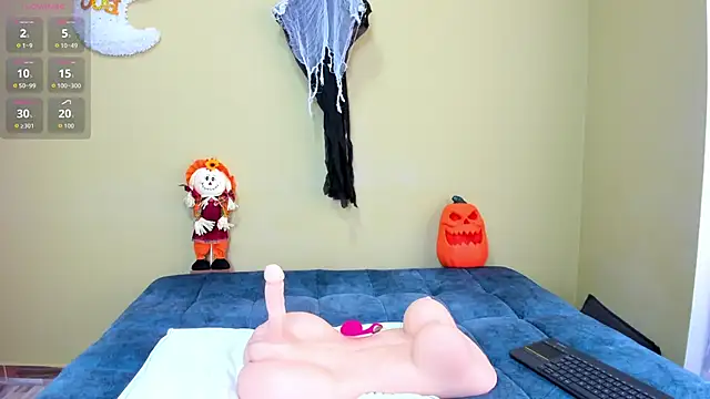 Snapshot of loreen_grey chatting on October 13, 2025, 8:09 pm loreen grey online show from October 13, 2025, 8:09 pm