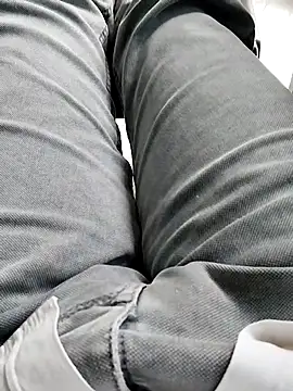 hunk28 6 online show from October 10, 2025, 6:45 am