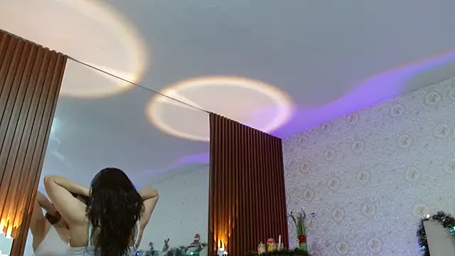 BLUE TAY1 online show from December 3, 2025, 11:41 am