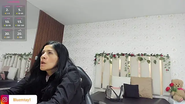 BLUE TAY1 online show from February 15, 2026, 12:03 pm