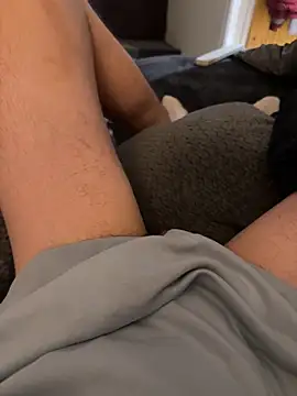 Hansonbloux online show from September 15, 2025, 11:49 pm