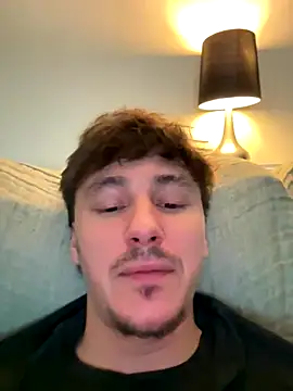 Hansonbloux online show from November 8, 2025, 4:07 pm