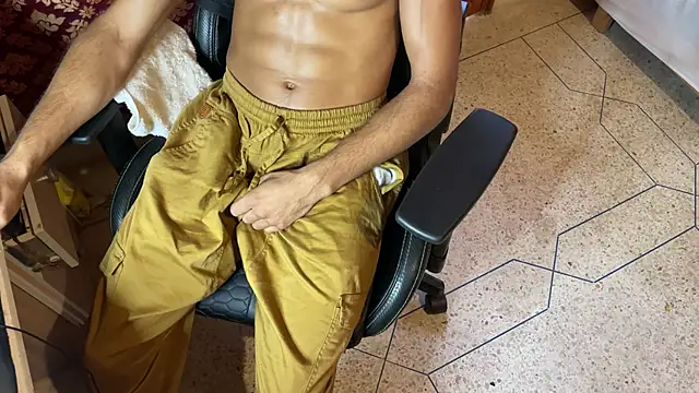 Snapshot of JUSTFORRICH chatting on October 19, 2025, 11:00 am JUSTFORRICH online show from October 19, 2025, 11:00 am