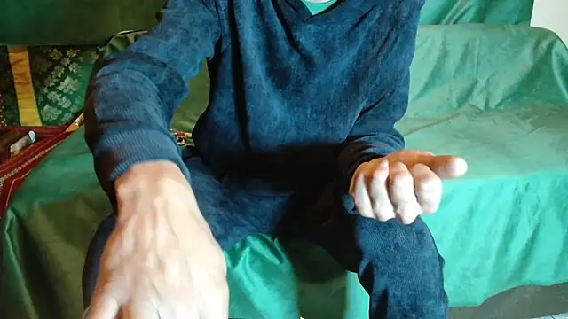 JUSTFORRICH online show from January 11, 2026, 4:23 pm