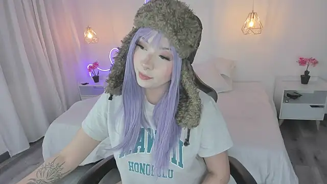 Noahcryptic online show from December 2, 2025, 5:57 am