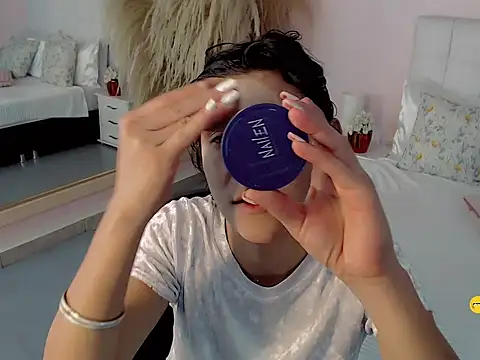 Snapshot of nathalialoes1 chatting on October 4, 2025, 7:12 pm nathalialoes1 online show from October 4, 2025, 7:12 pm